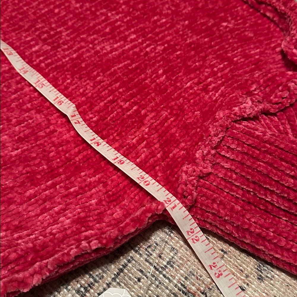 Altar’d State Hot Pink Cropped Chenille Turtleneck Sweater oversized & NWT - Picture 7 of 8